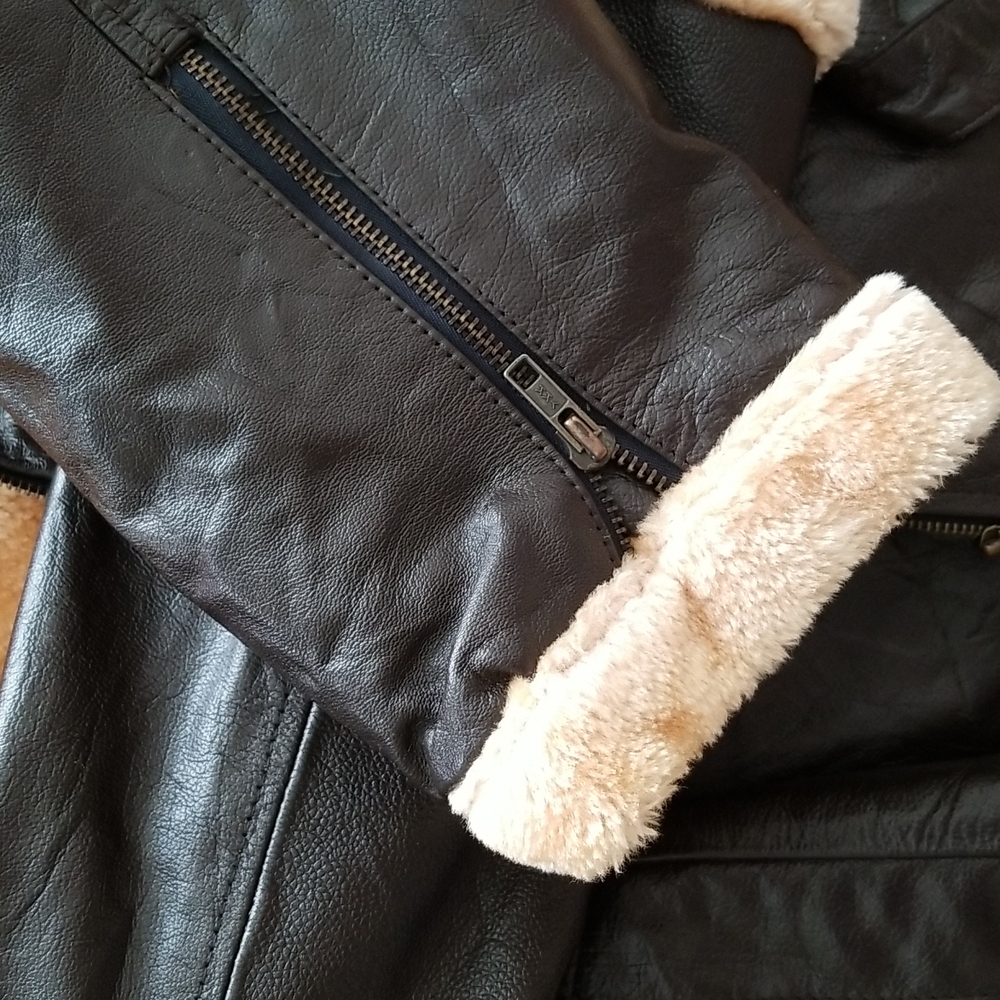 Winter jacket - Picture 2 of 6